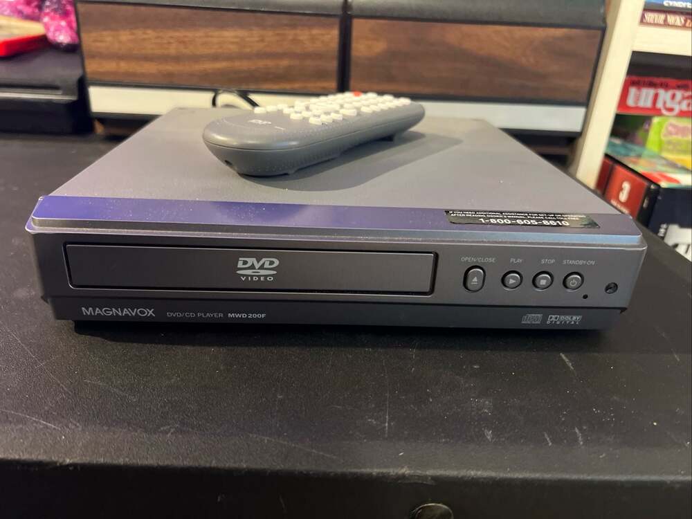 Vtg Magnavox MWD200F DVD/CD Player w/ Remote Control